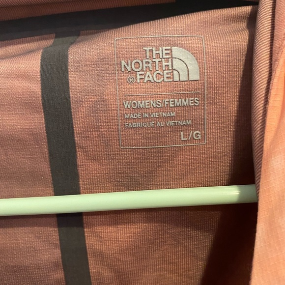 The North Face Hooded Pullover - Picture 3 of 3